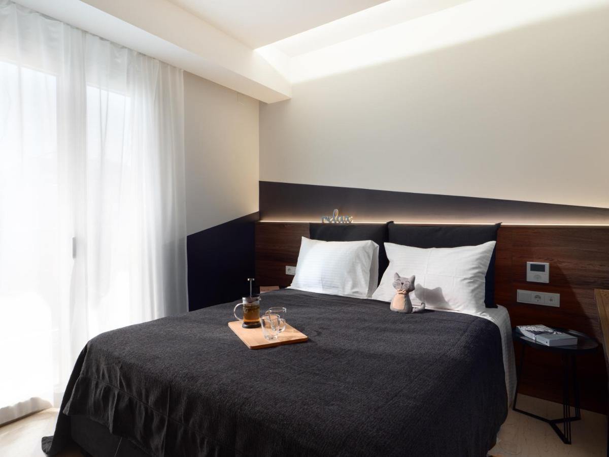 The H Experience - Stylish 2Bd Apt With Balcony In Heraklion Center Zewnętrze zdjęcie